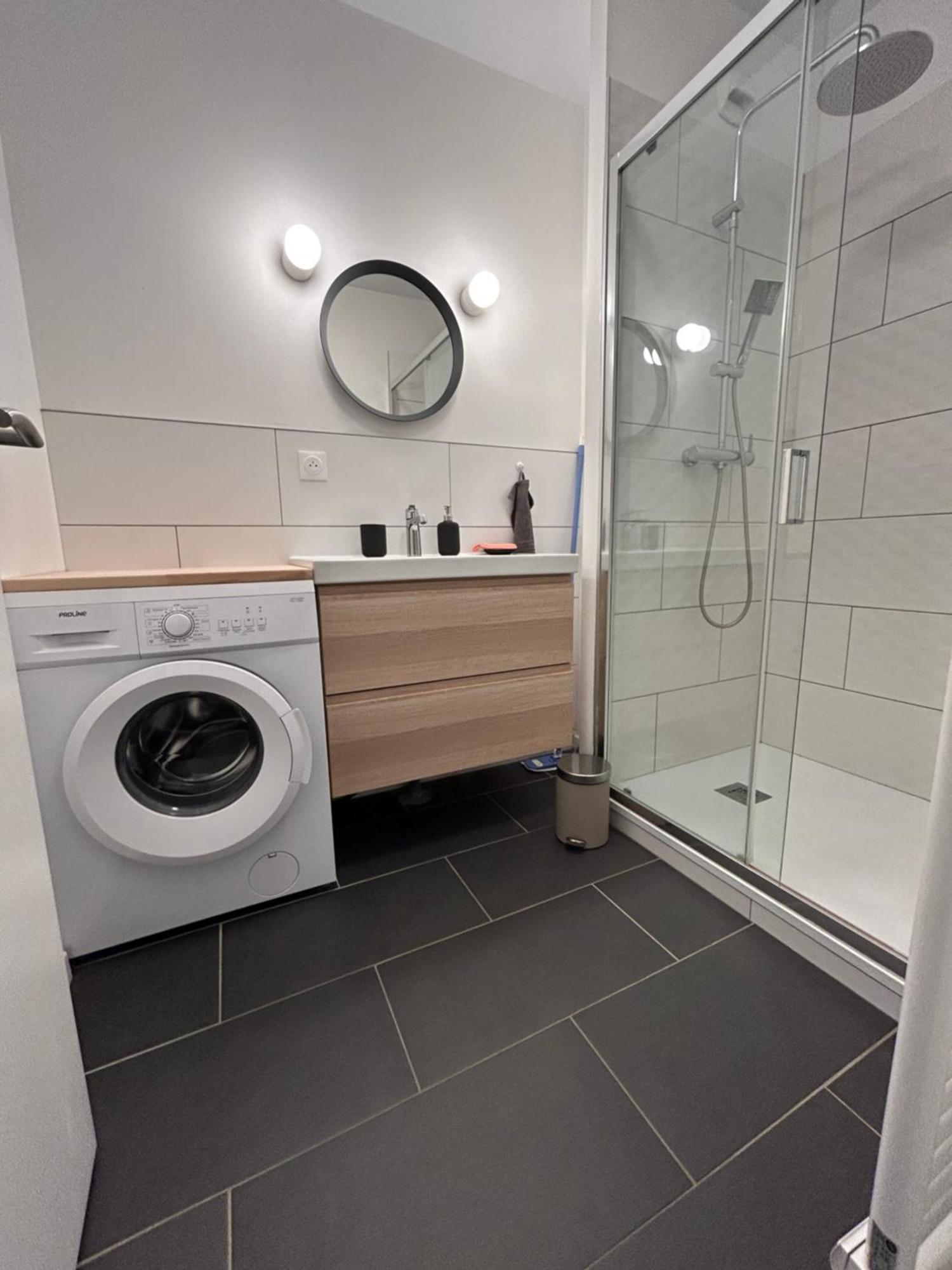 Le Patio : Appartement Chic 3 Chambres Au Coeur De Pau Εξωτερικό φωτογραφία